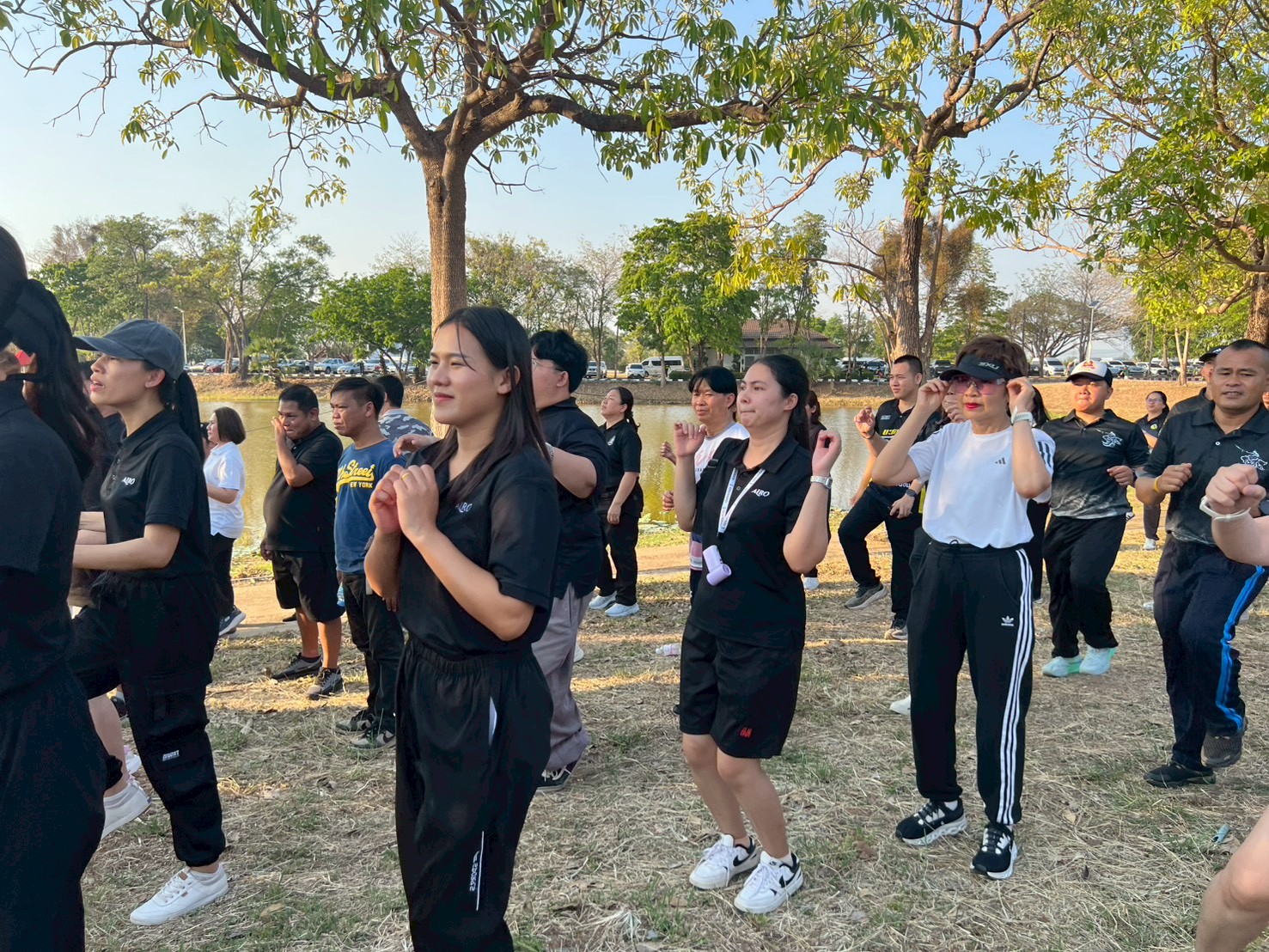 title - ส.ป.ก.พิษณุโลก เข้าร่วมกิจกรรม “ผู้ว่าฯ พาออกกำลังกาย” ครั้งที่ 4 เดิน-วิ่งเพื่อสุขภาพ กว่า 500 คน ร่วมสร้างวิถีชีวิตสายสุขภาพ